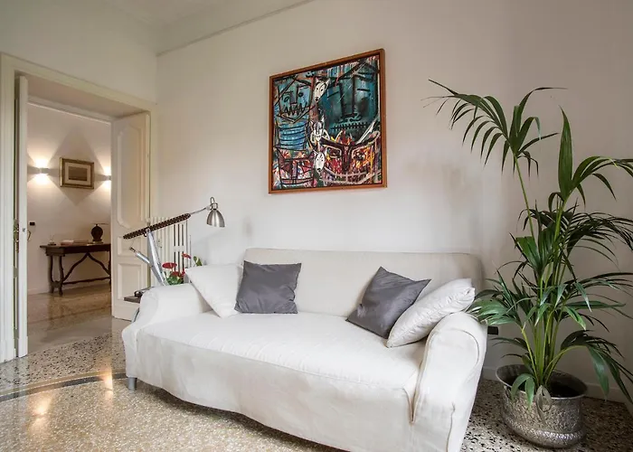 Apartment Flat Six Rom